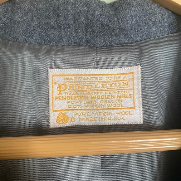Grey 100% virgin wool women’s Pendleton blazer - Picture 3 of 5